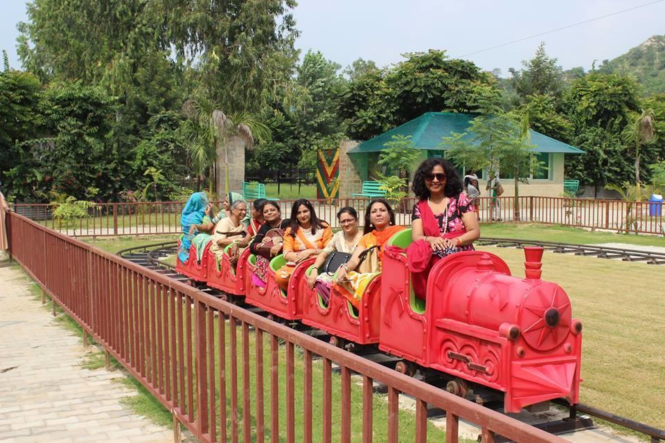 Kangs Nirvana Resorts And Spa Mahalpur Exterior foto
